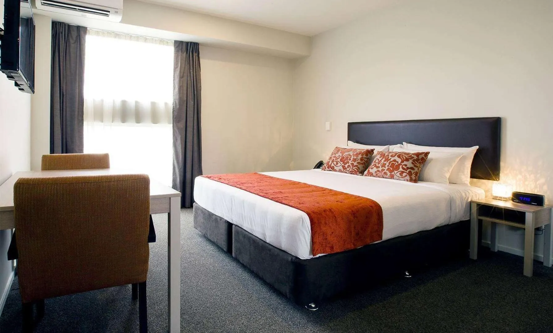 Ramada Suites By Wyndham Christchurch City 4*,  New Zealand