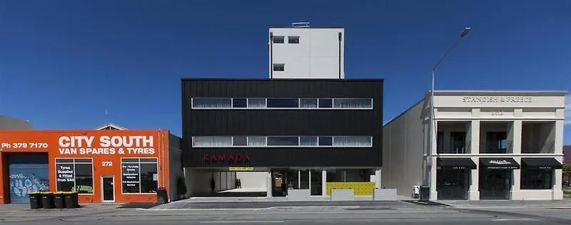 Ramada Suites By Wyndham Christchurch City Aparthotel