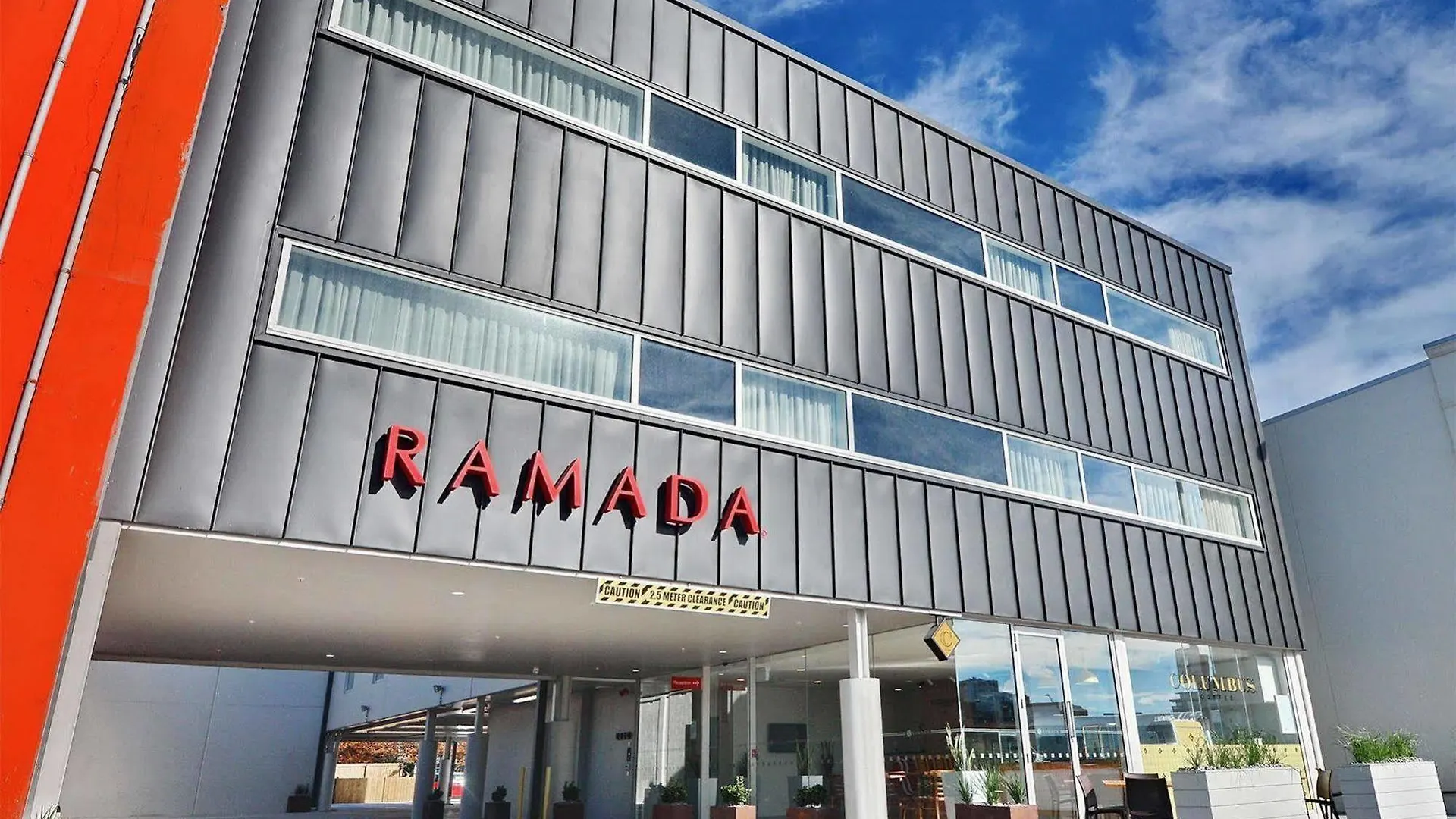Aparthotel Ramada Suites By Wyndham Christchurch City